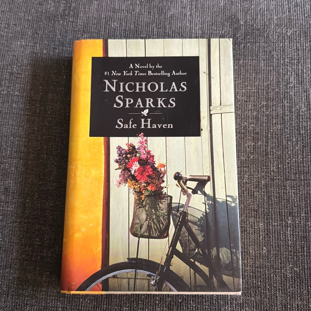 Safe Haven by Nicholas Sparks